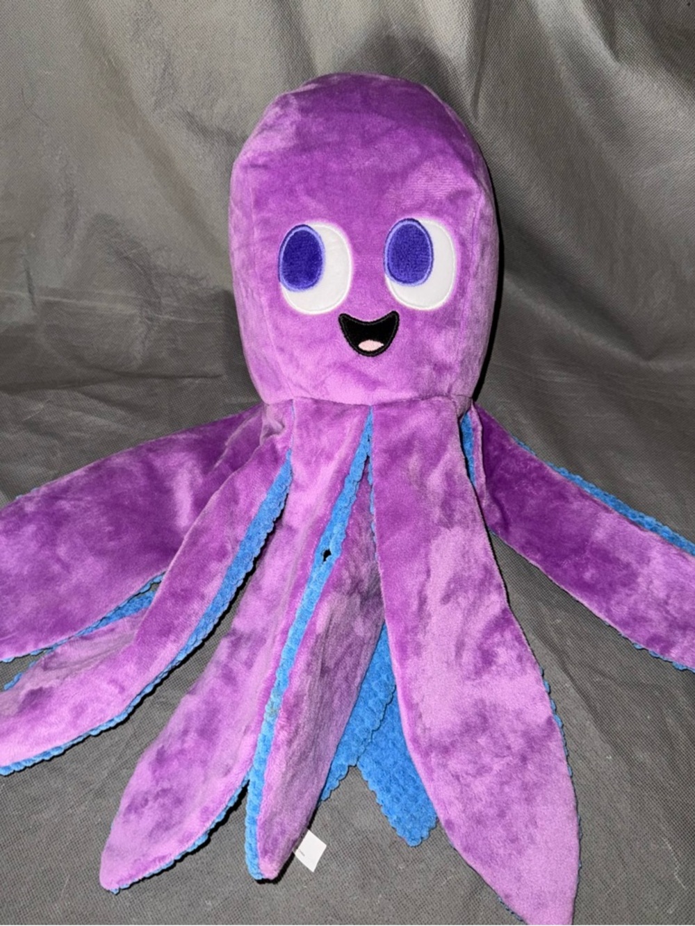 Bark Mondo Plush Dog Toy XL Ollie the Octopus rattle squeaky NWT